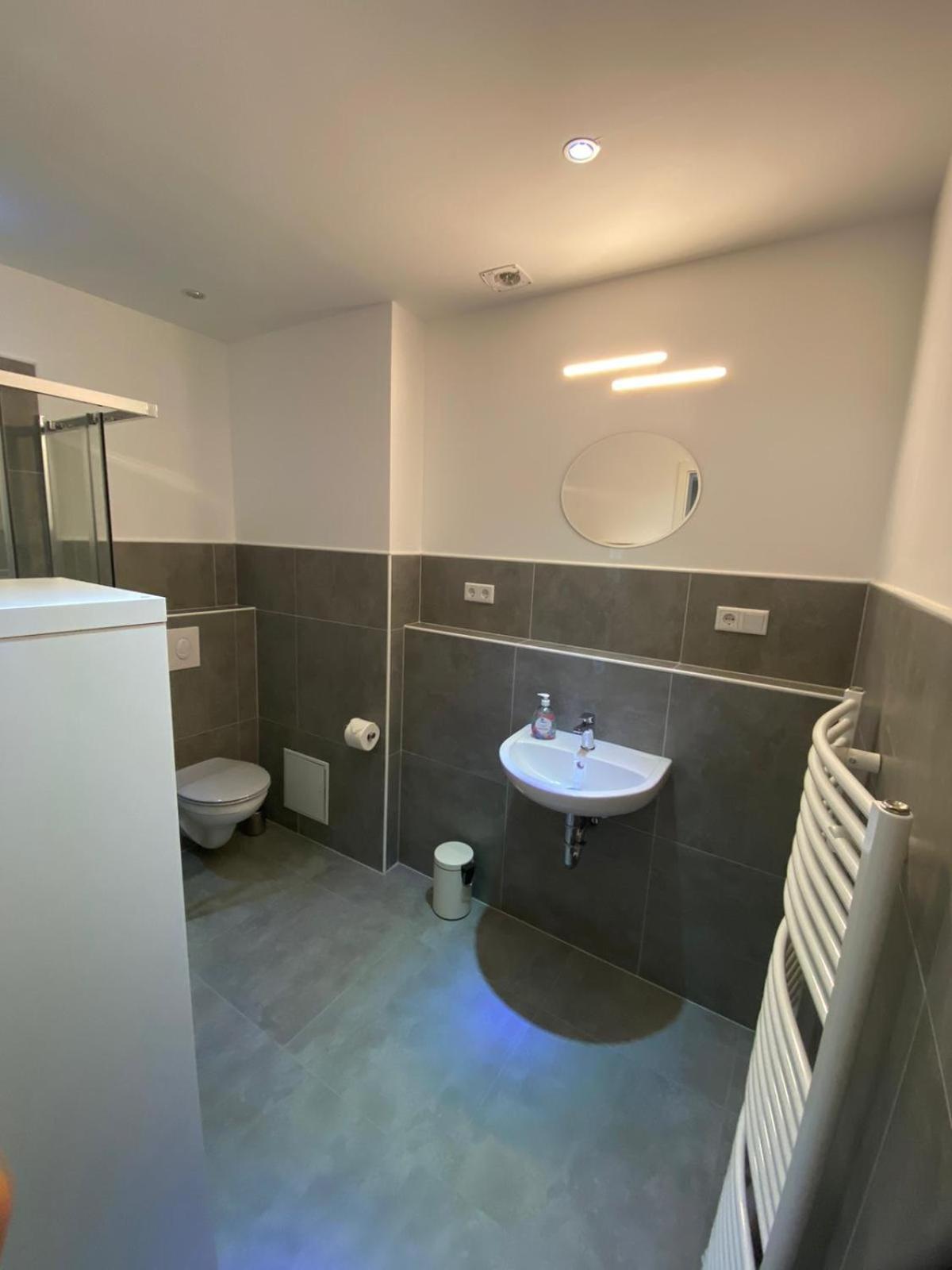 Sali Homes - Monteurswohnungen Im Herzen Von Kleve Kleve  Habitación foto